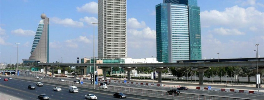 Etisalat_Tower_2,_Dubai_World_Trade_Centre,_and_Dubai_World_Trade_Centre_Residence_on_28_December_2007